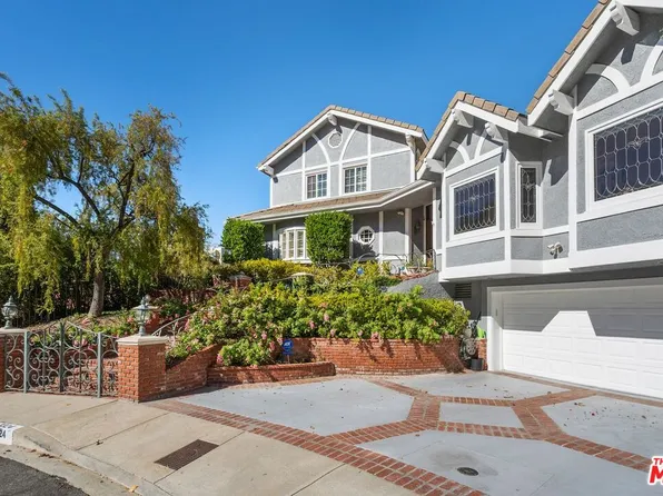 3324 Alana Dr, Sherman Oaks, CA 91403