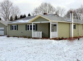 22 Willow St, Big Flats, NY 14814
