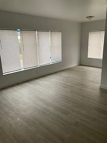 Parkvue Flats — Photo 12