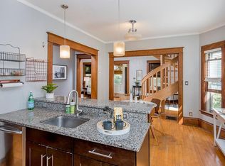 961 18th Ave SE, Minneapolis, MN 55414