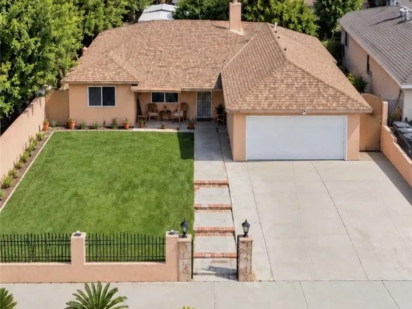 38750 35th St E, Palmdale, CA 93550