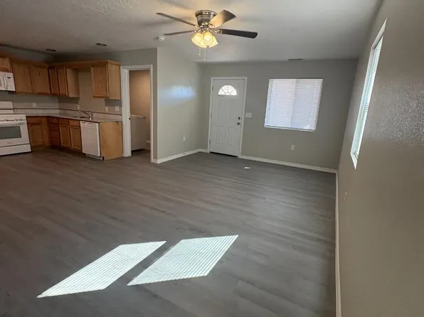 1600 W 12th St #A, Clovis, NM 88101