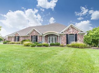2710 Bristol Lake Dr, Columbia, MO 65201