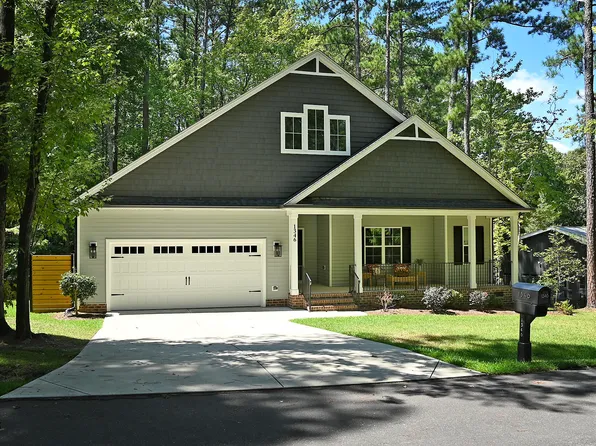 1346 Ohio Ln, Sanford, NC 27332