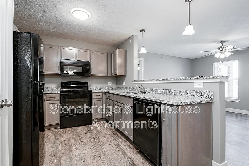 1632 Old Salem Rd #6711