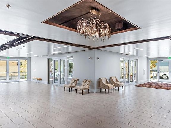 3rd image of 900 Bartholomew St #308