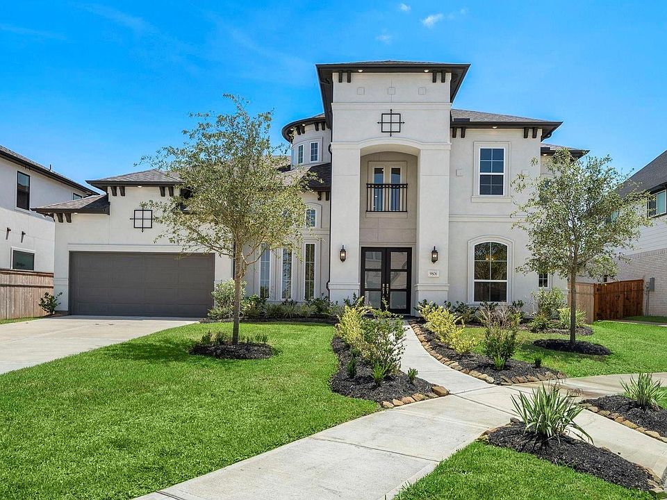 1st image of 9806 Oakwood Trl