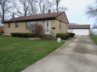 2906 Arrowhead St, Racine, WI 53402