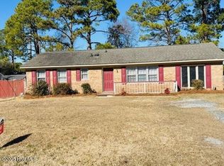 4641 Middlesex Rd, Wilmington, NC 28405