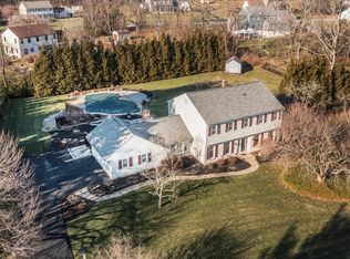 5672 Hunters Pl, Doylestown, PA 18902