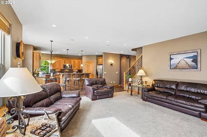 286 SE Condor Dr — Photo 20