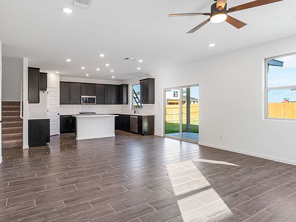 Berry Creek Highlands - Colton Interior Image 1