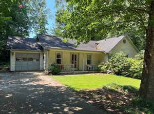 140 Adrian Dr NE, Stockbridge, GA 30281