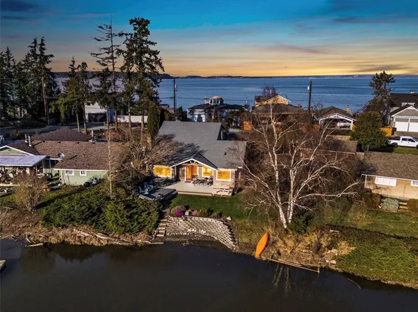 1320 Beach Drive, Camano Island, WA 98282