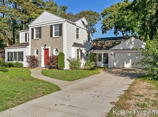 727 Winchell St SE, Grand Rapids, MI