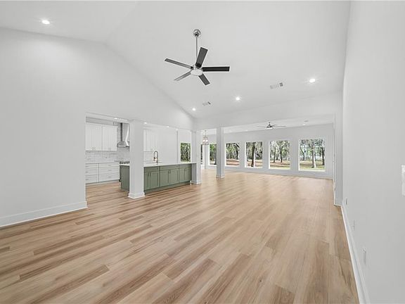 5th image of 1225 Julienton Dr NE