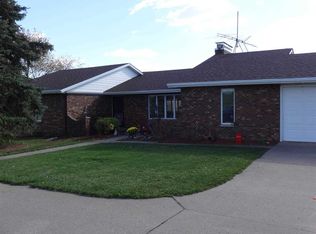 3670 Highway 61, Blue Grass, IA 52726