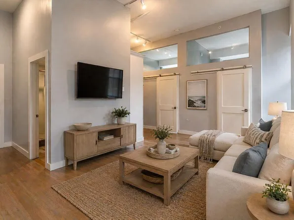 10 Exchange Street #413, Portland, ME 04101
