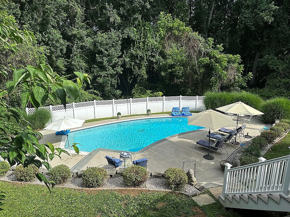 1st image of 22 Glenberry Ct