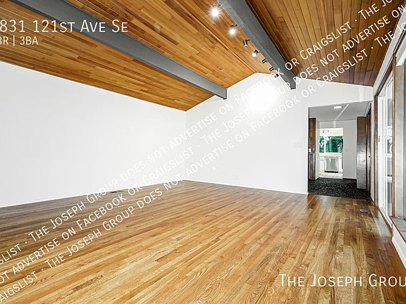 4th image of 1831 121st Ave SE