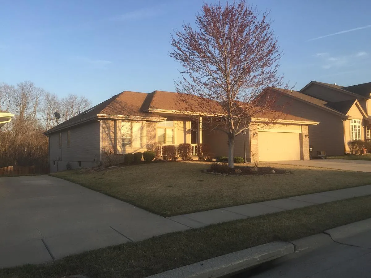 Front view - 13601 Fornoff Ave
