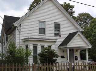 21 Pine Ave, Brockton, MA 02301