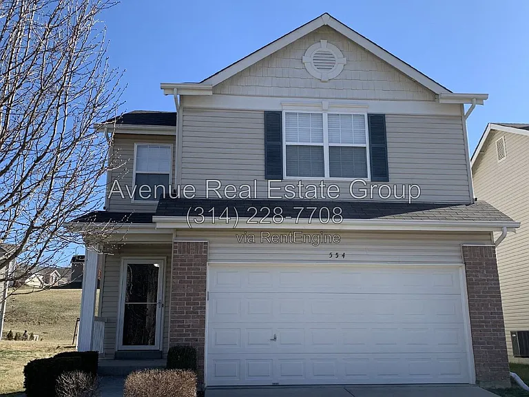 554 Parkgate Dr — Photo 1