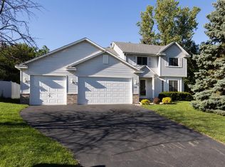 12600 Sandy Point Rd, Eden Prairie, MN 55347