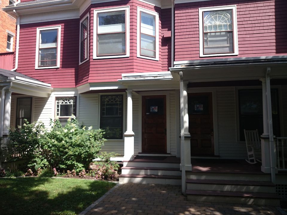 1st image of 15 Fairbanks St