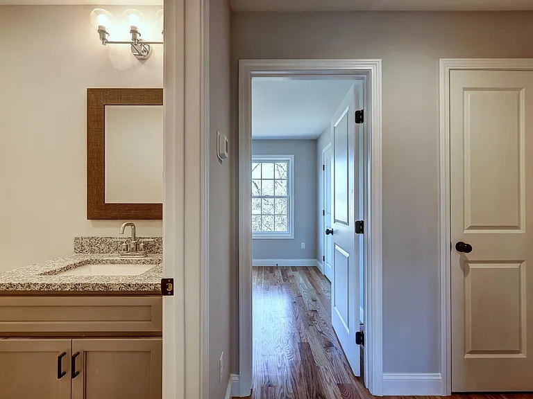 690 New Haven Ave — Photo 26