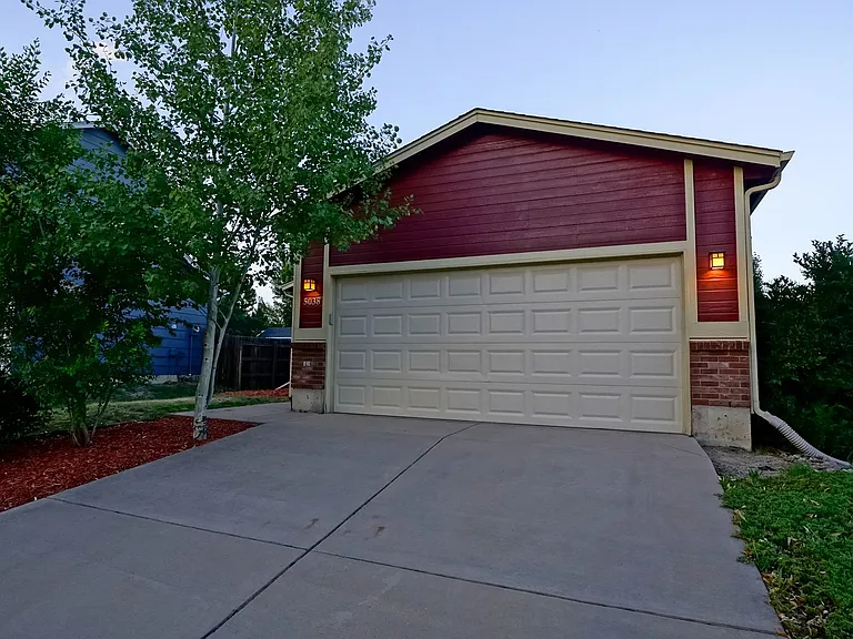 5038 Chariot Dr — Photo 24