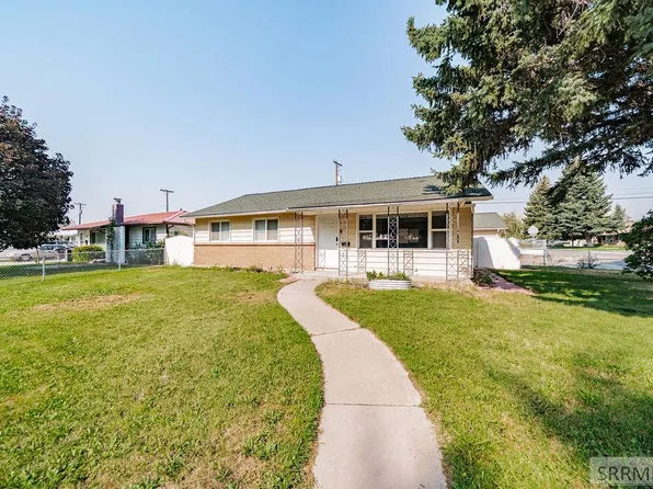 556 Westhill Ave, Idaho Falls, ID 83402