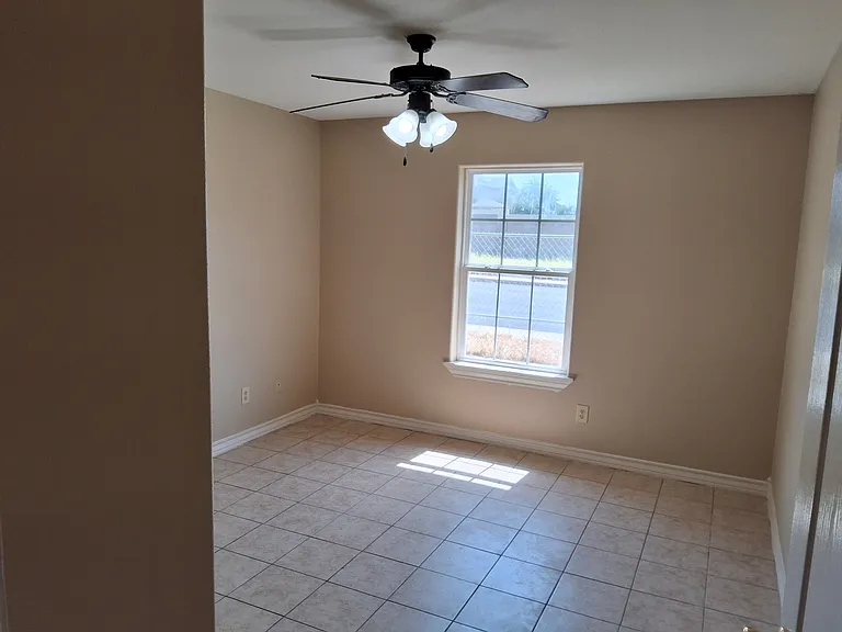 647 Sam Bratton Dr #HOUSE — Photo 10