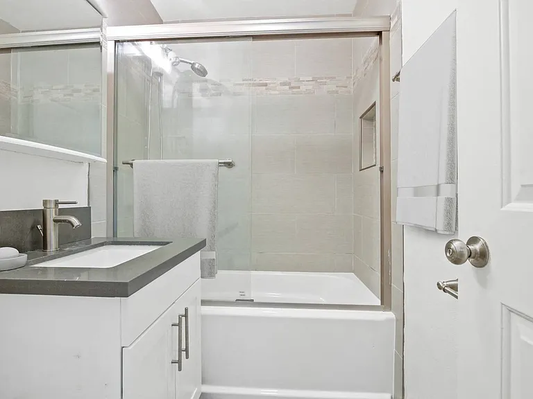 Unit M1 - 1 Bedroom