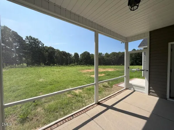 786 Olive Branch Dr, Smithfield, NC 27577