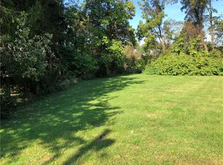 1050 3rd St, Westmoreland City, PA 15692