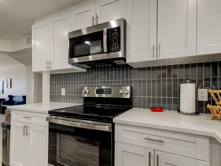 1290 Gulf Blvd #1102 — Photo 15