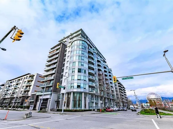 1661 Ontario St #1010, Vancouver, BC V5Y 0C3