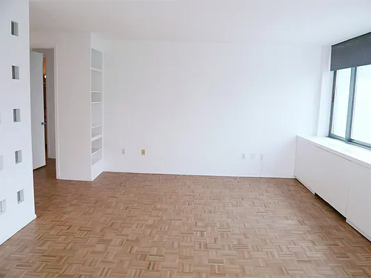 Rented by Sotheby's International Realty | media 1