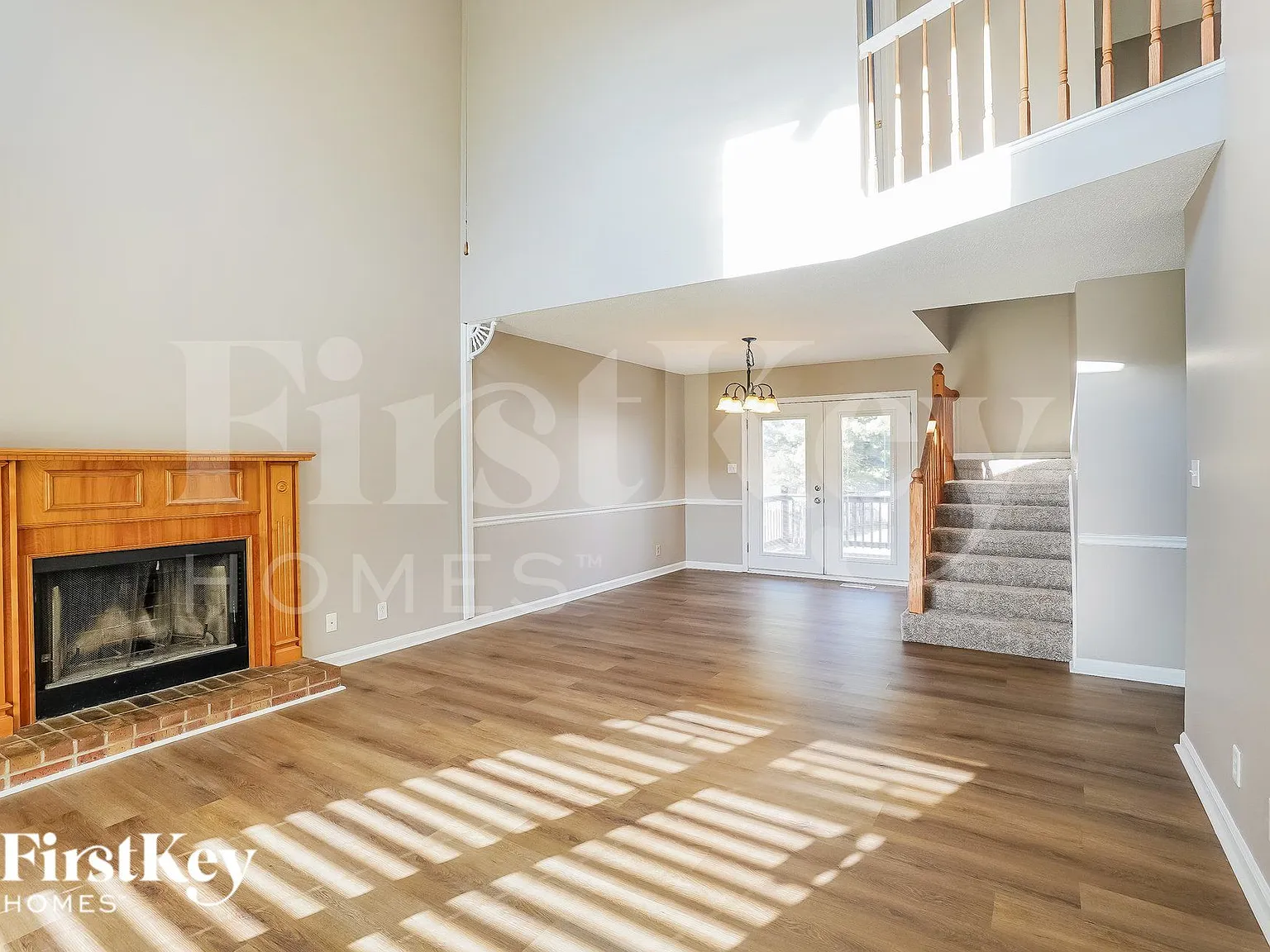 4 bed, 2.5 bath, 2200 sqft, $1,960 — Photo 3