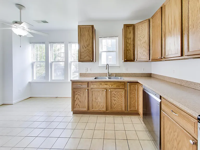 13851 Belle Chasse Blvd #213 — Photo 18