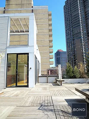 Rented by Bond New York | media 24