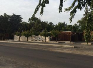 1233 E Indianapolis Ave, Fresno, CA 93704