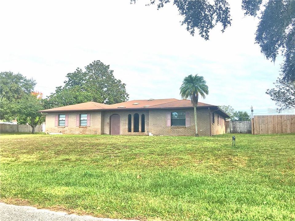 1st image of 1740 E Clinton Dr