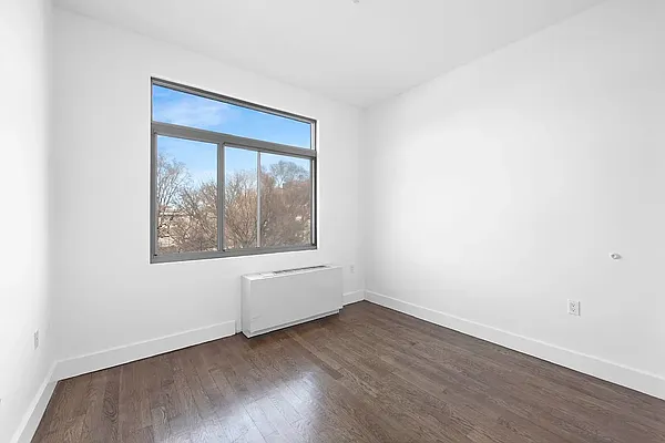 Rented by Mammon Realty Inc | media 22