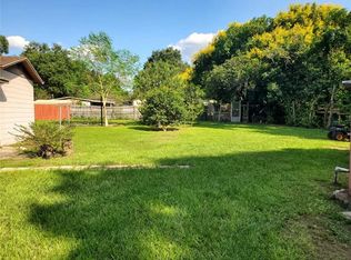1115 E Lumsden Rd, Brandon, FL 33511