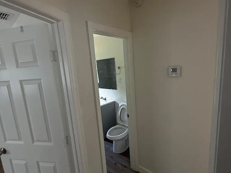 Unit Photo