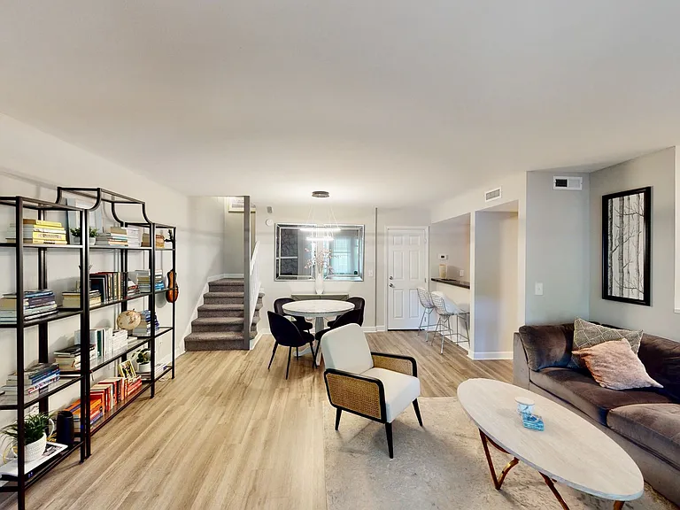 3437 Colony Crossing Dr — Photo 11