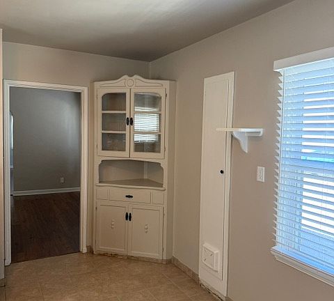 Kitchen with hutch