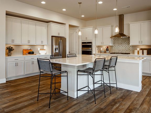 Gourmet kitchen